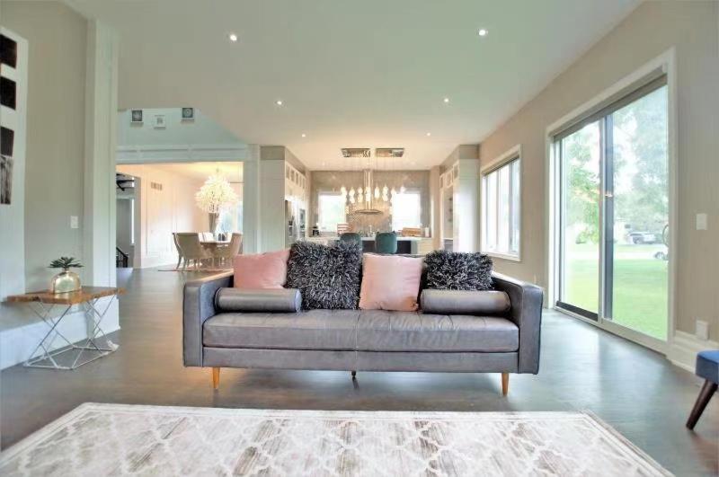 Modernized Five Bedroom Villa Richmond Hill Ngoại thất bức ảnh